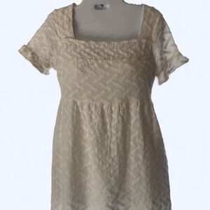 Line and Dot White Textured Short Sleeve Dress with ruffle bottom PXS